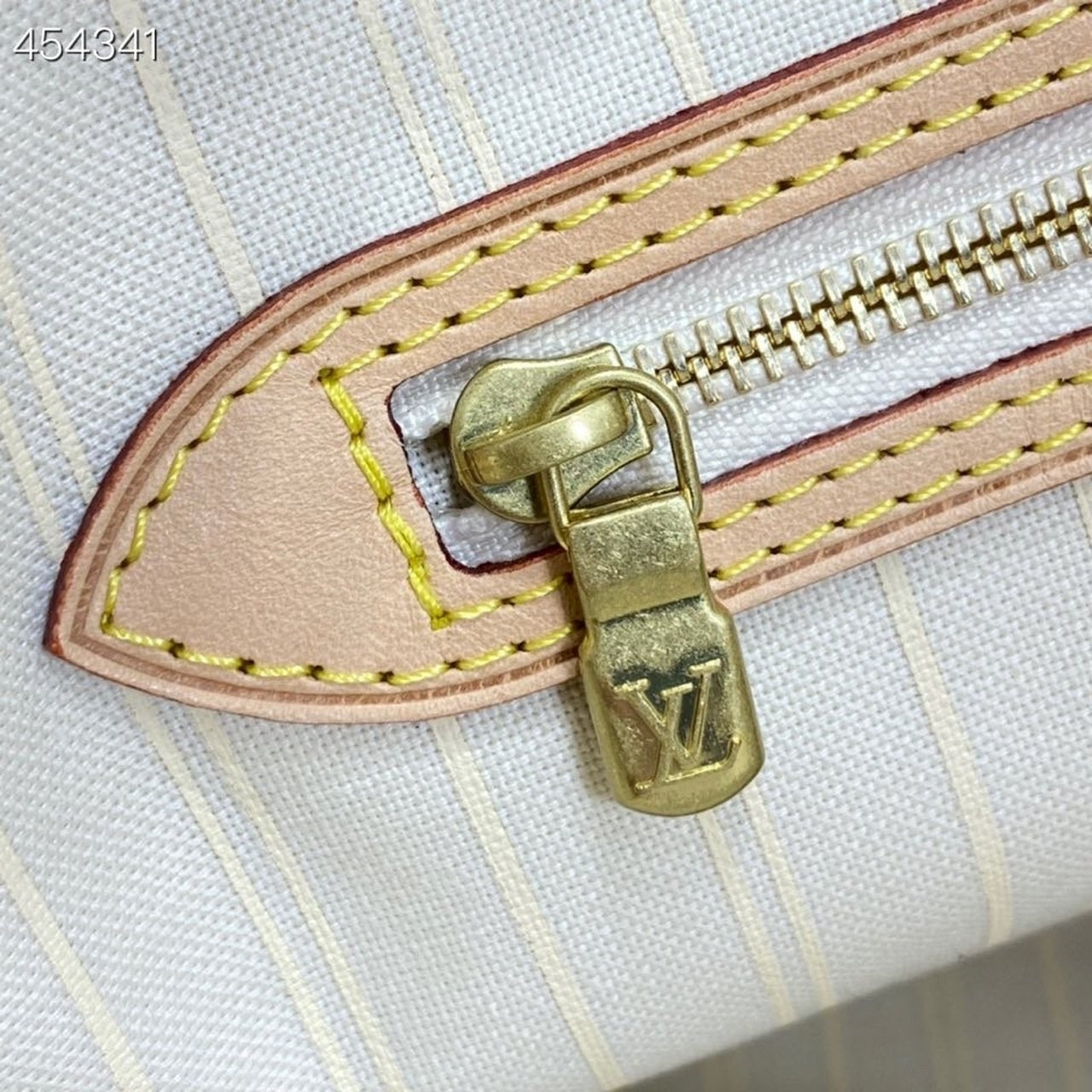 Louis Vuitton Neverfull MM Bag 32cm Monogram Canvas Spring/Summer Collection M57688 Blue