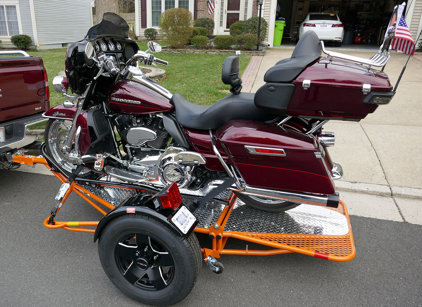Single Ride-Up SRL Stand-Up Motorcycle Trailer