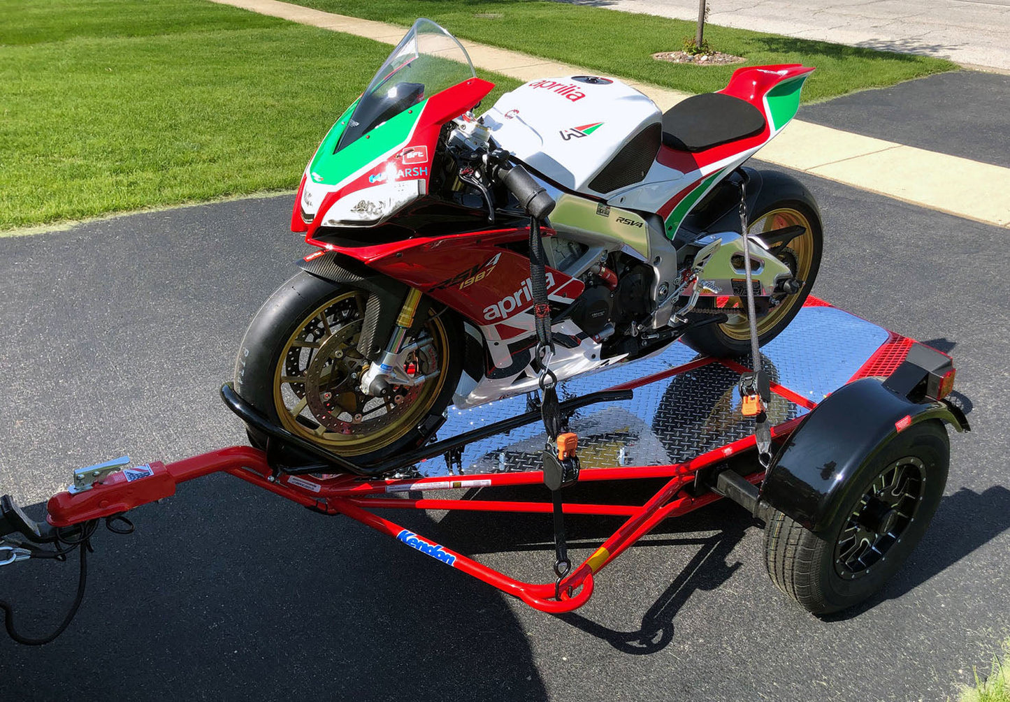 Single Ride-Up SRL Stand-Up Motorcycle Trailer