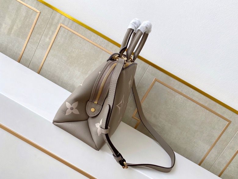 Louis Vuitton Petit Palais 29cm