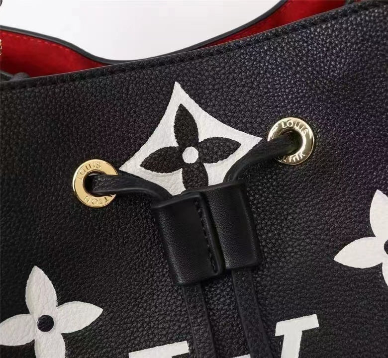 Louis Vuitton NeoNeo Bags 26cm Black