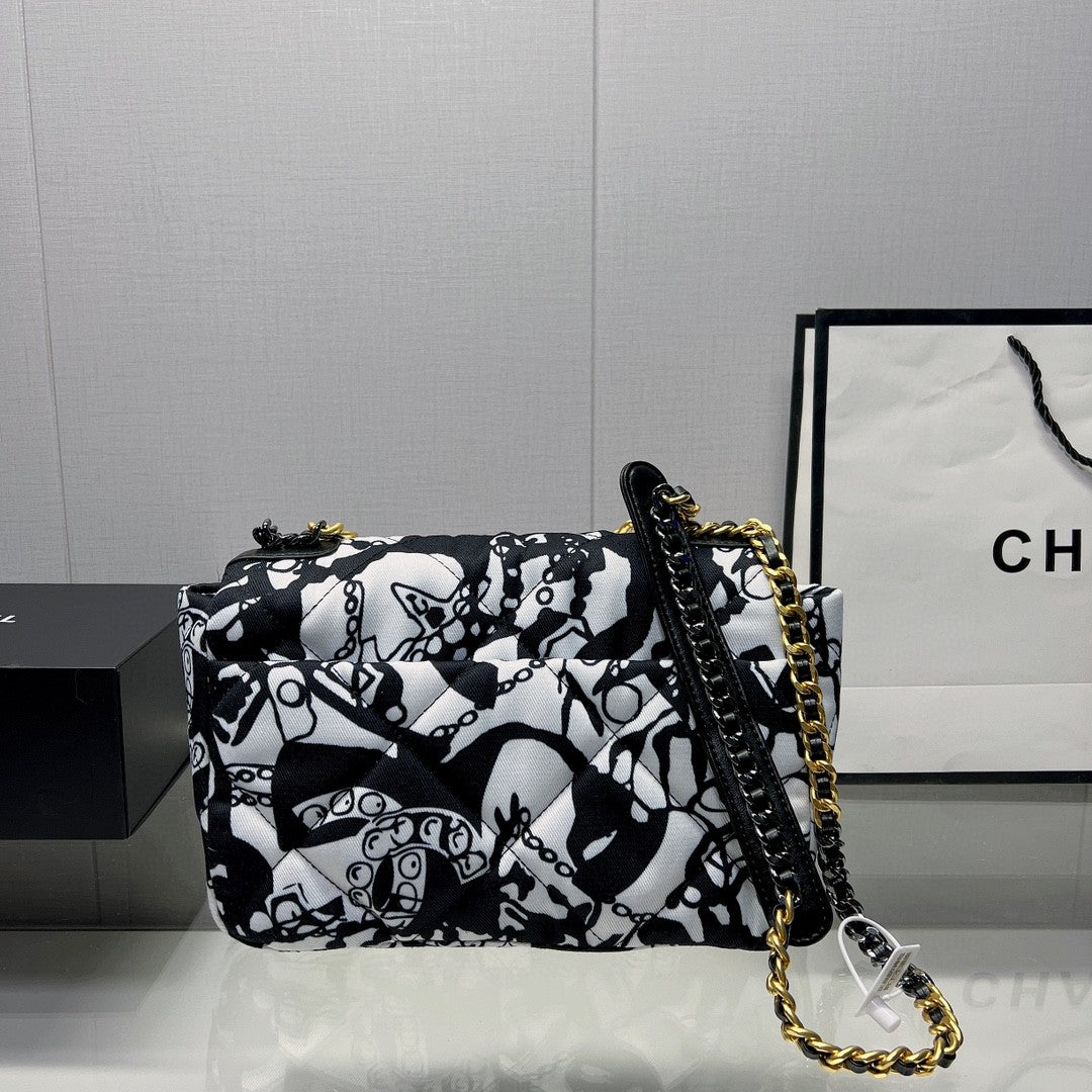 Chanel Flap Bag 30cm Black And White