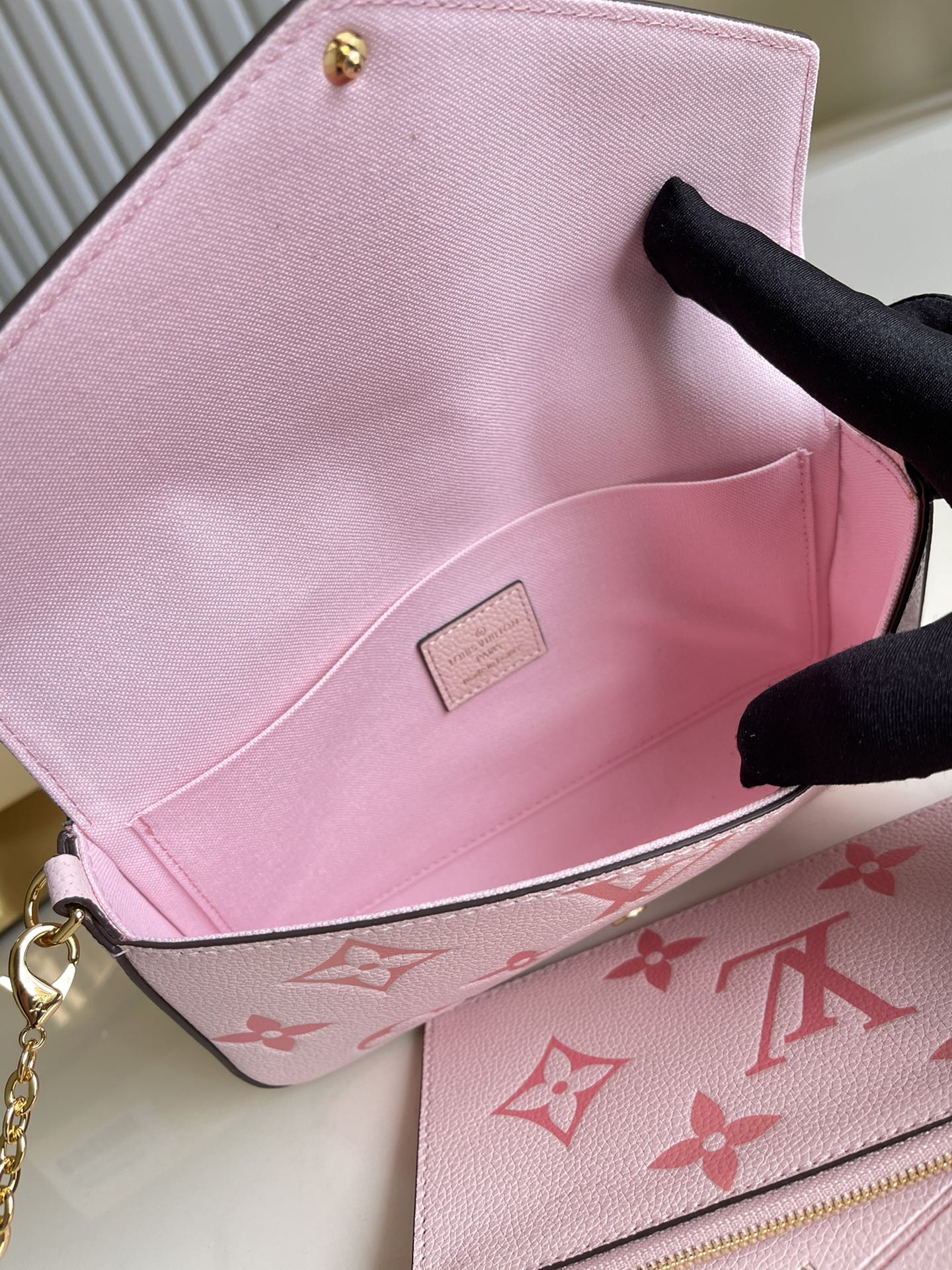 Louis Vuitton Vitorine Wallet 21cm Pink