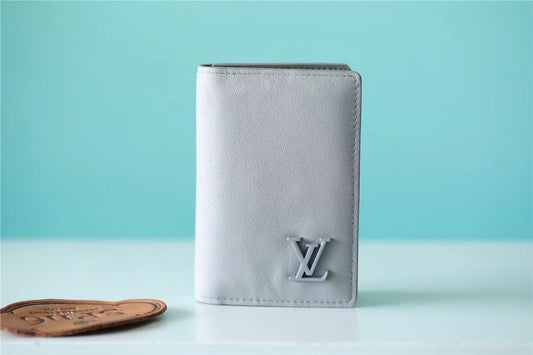 Louis Vuitton Pocket Organizer 11cm