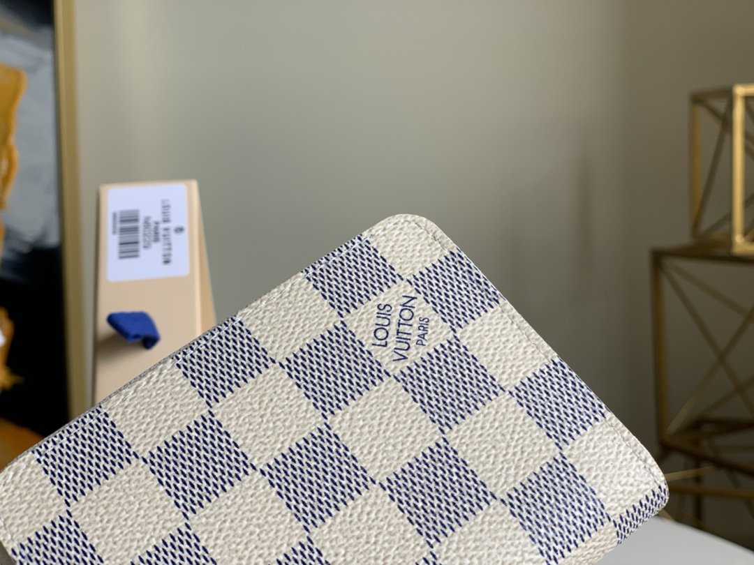 Louis Vuitton Daimer Wallet 11cm White