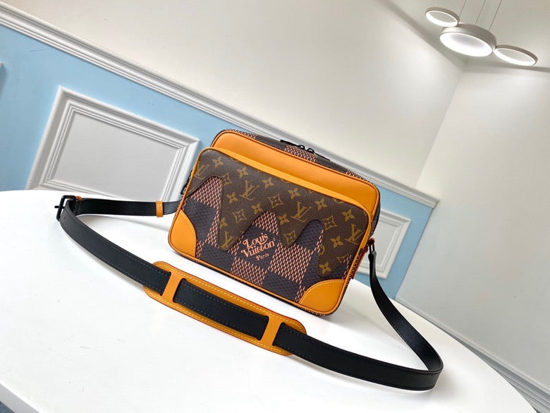 Louis Vuitton Nil Slim 27cm Monogram New Collection
