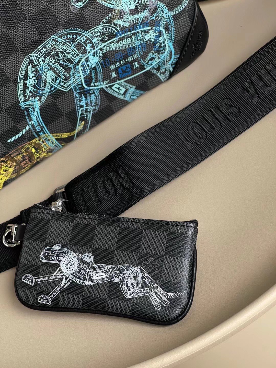 Louis Vuitton Gaston Wearable Wallet 22cm