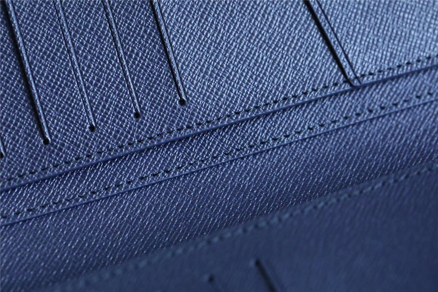 Louis Vuitton Brazza Wallet 19cm