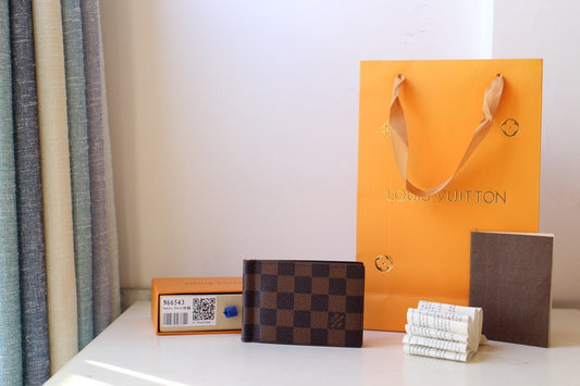 Louis Vuitton Clutch 12cm Brown