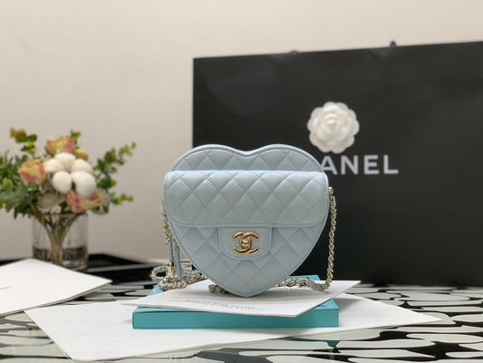 Chanel Mini Heartbag AS3191 16.5cm