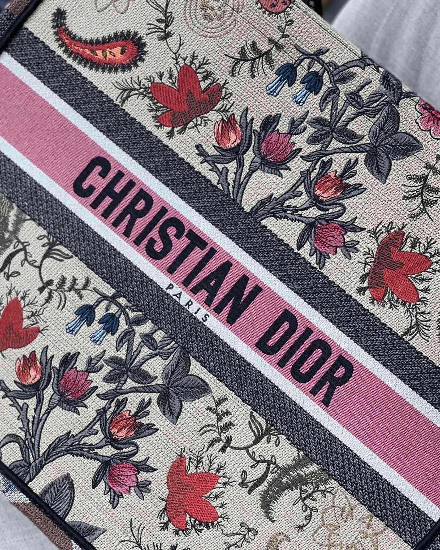 Christian Dior Multicolor Book Tote Flowers Embroidery 42cm