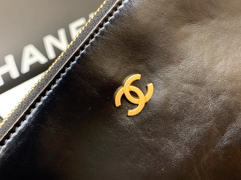 Chanel 22 Large Handbag 37cm Black