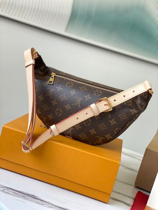 Louis Vuitton Bumbag 37cm Monogram Canvas Spring/Summer Collection, Brown