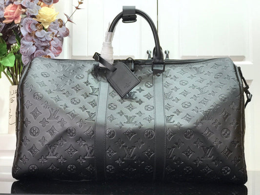 Louis Vuitton Monogram 50cm Black