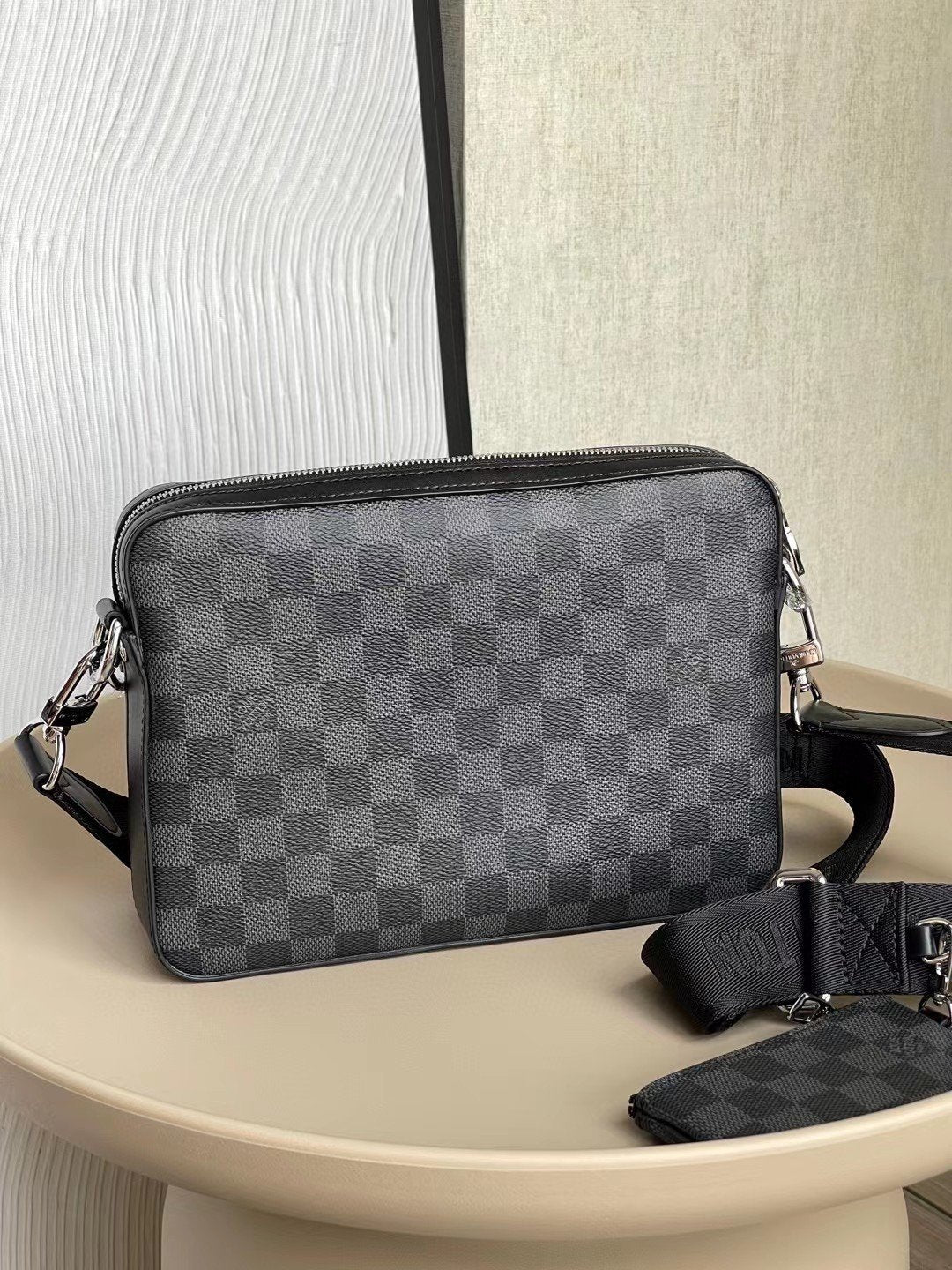 Louis Vuitton Gaston Wearable Wallet 22cm