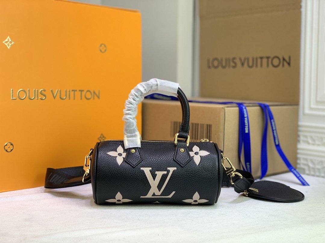 Louis Vuitton Monogram 20cm Black