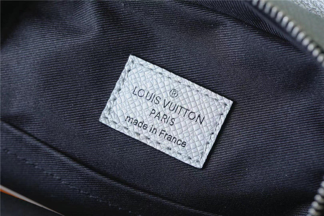 Louis Vuitton Outdoor Sling Bag 21cm