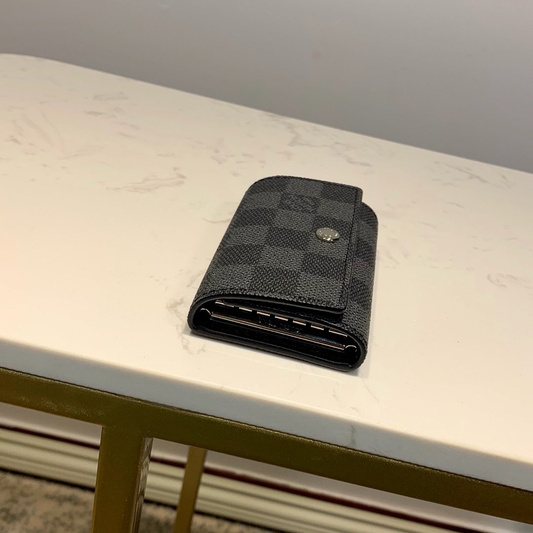 Louis Vuitton Damier Wallet 10cm Black