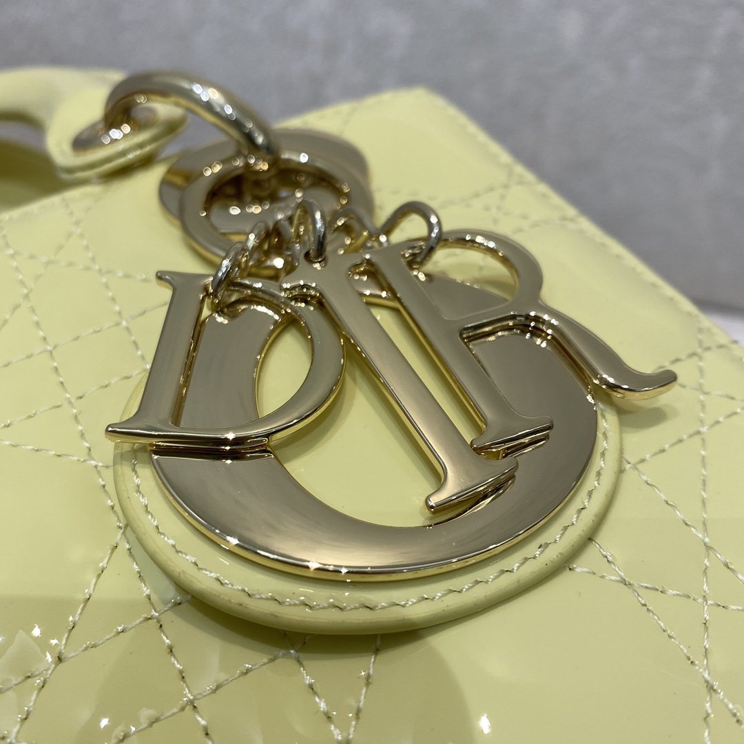 Christian Dior Lady Dior Bag Gold Hardware 20cm Yellow