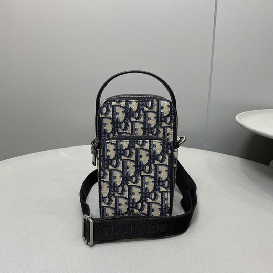 Christian Dior Black Handle Bag 18cm