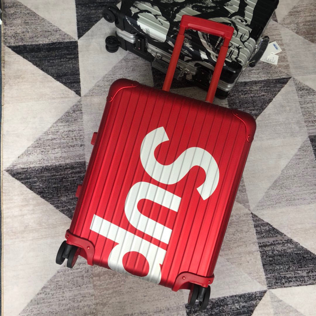 Louis Vuitton x Supreme Rolling Vali In Red 20 Inch