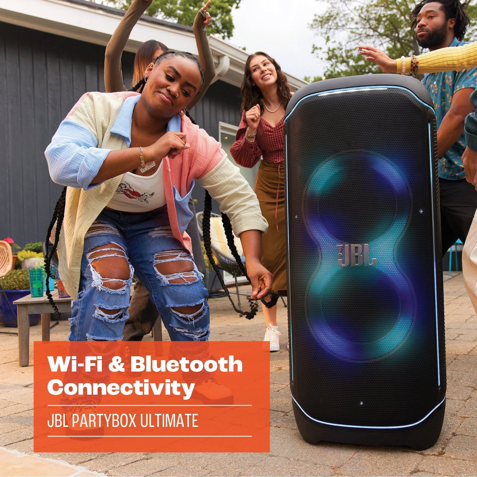 JBL PartyBox Ultimate - Massive party speaker with powerful sound, multi-dimensional lightshow, and splashproof design. - Black (Sold without manufacturer warranty) - Image 4