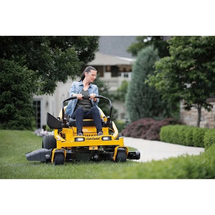 Cub Cadet Ultima ZT1 54″ 24HP Kohler Zero Turn Mowers. - Image 2