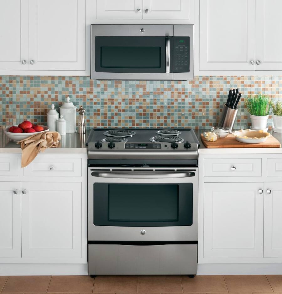 GE - 1.6 Cu. Ft. Over-the-Range Microwave with Convenience Cooking Controls - Stainless Steel