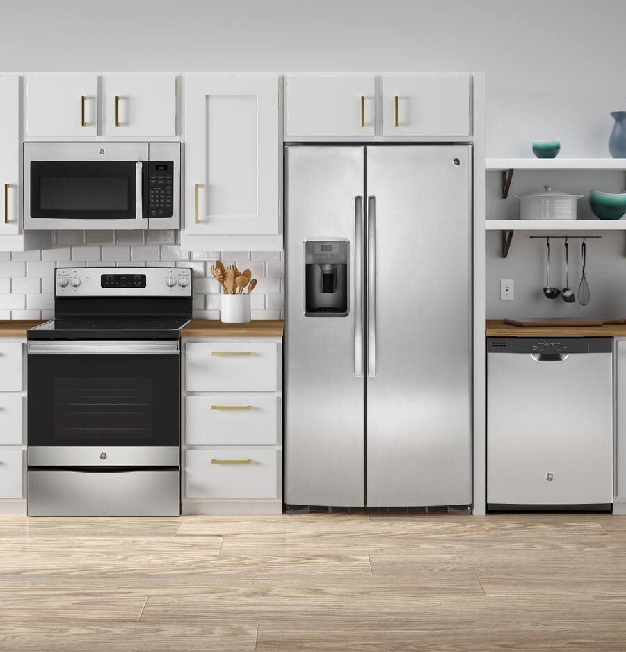 GE - 1.6 Cu. Ft. Over-the-Range Microwave with Convenience Cooking Controls - Stainless Steel