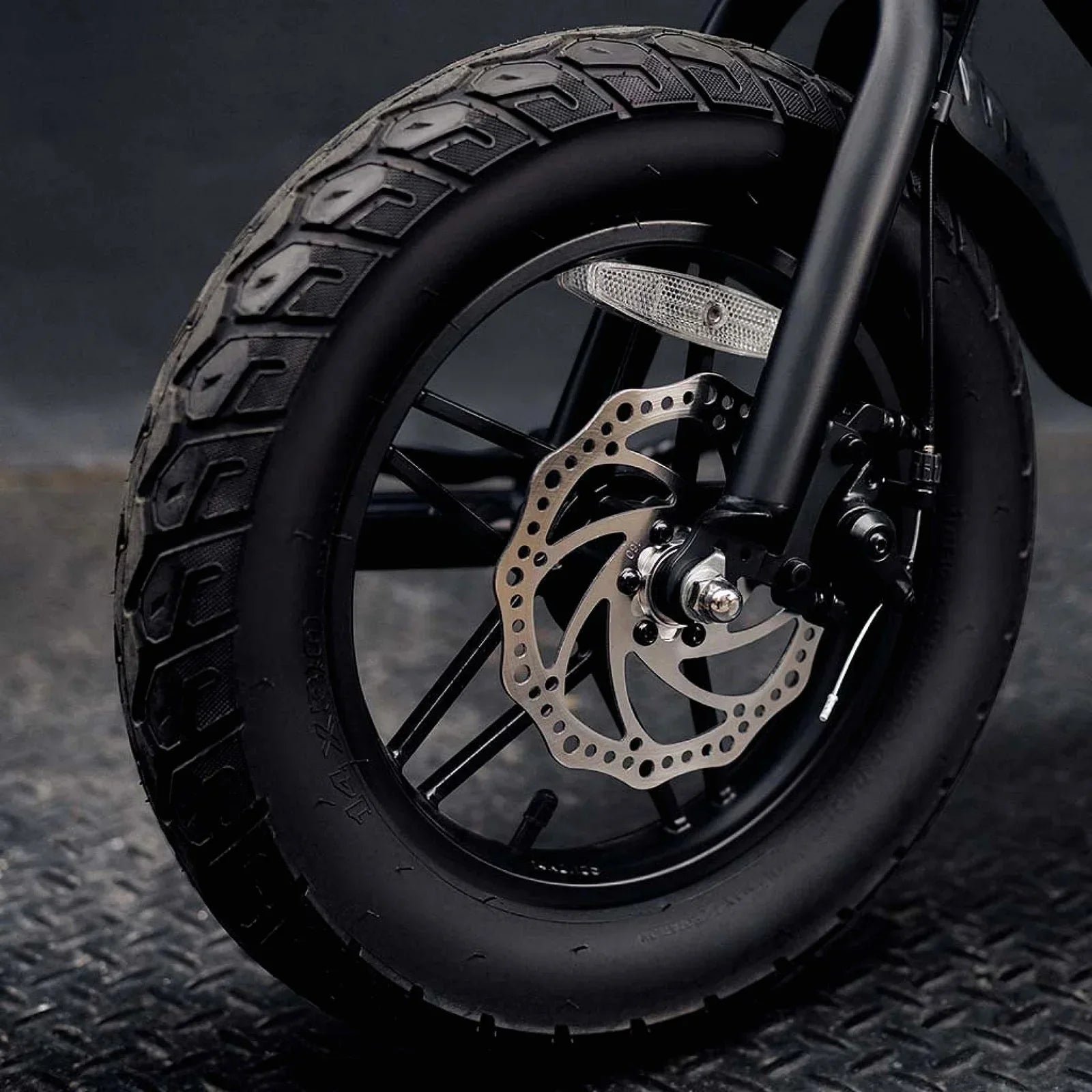 Jetson Atlas Folding Fat Tire Electric Bike - Image 6
