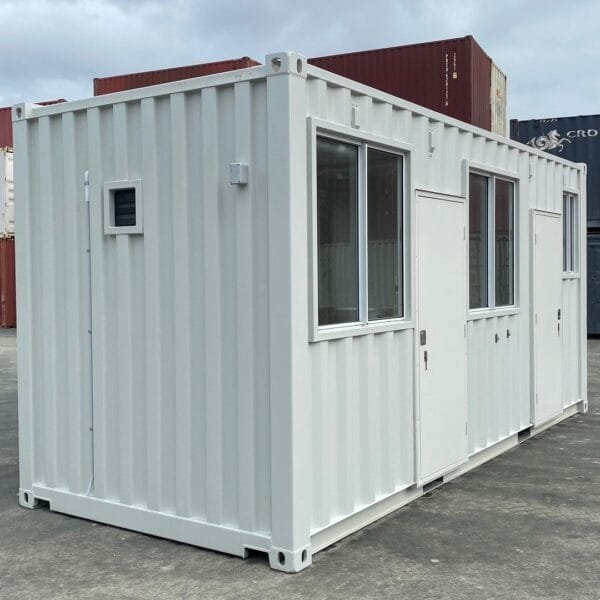 20? standard single use container with glass windows and AC