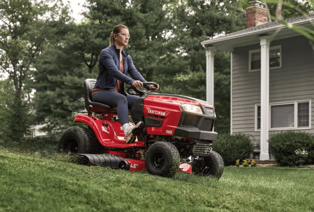 Craftsman T150 Gas Lawn Tractor | 46-in | 540cc | 19HP Briggs and Stratton Engine | Turn Tight Technology | In-Store Exclusive - Image 8