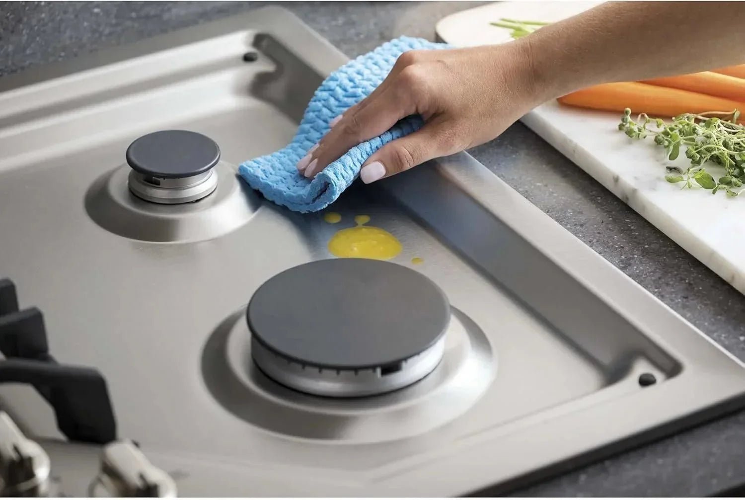 GE Profile PGP7030SLSS 30? Built-in Gas Cooktops - Image 3