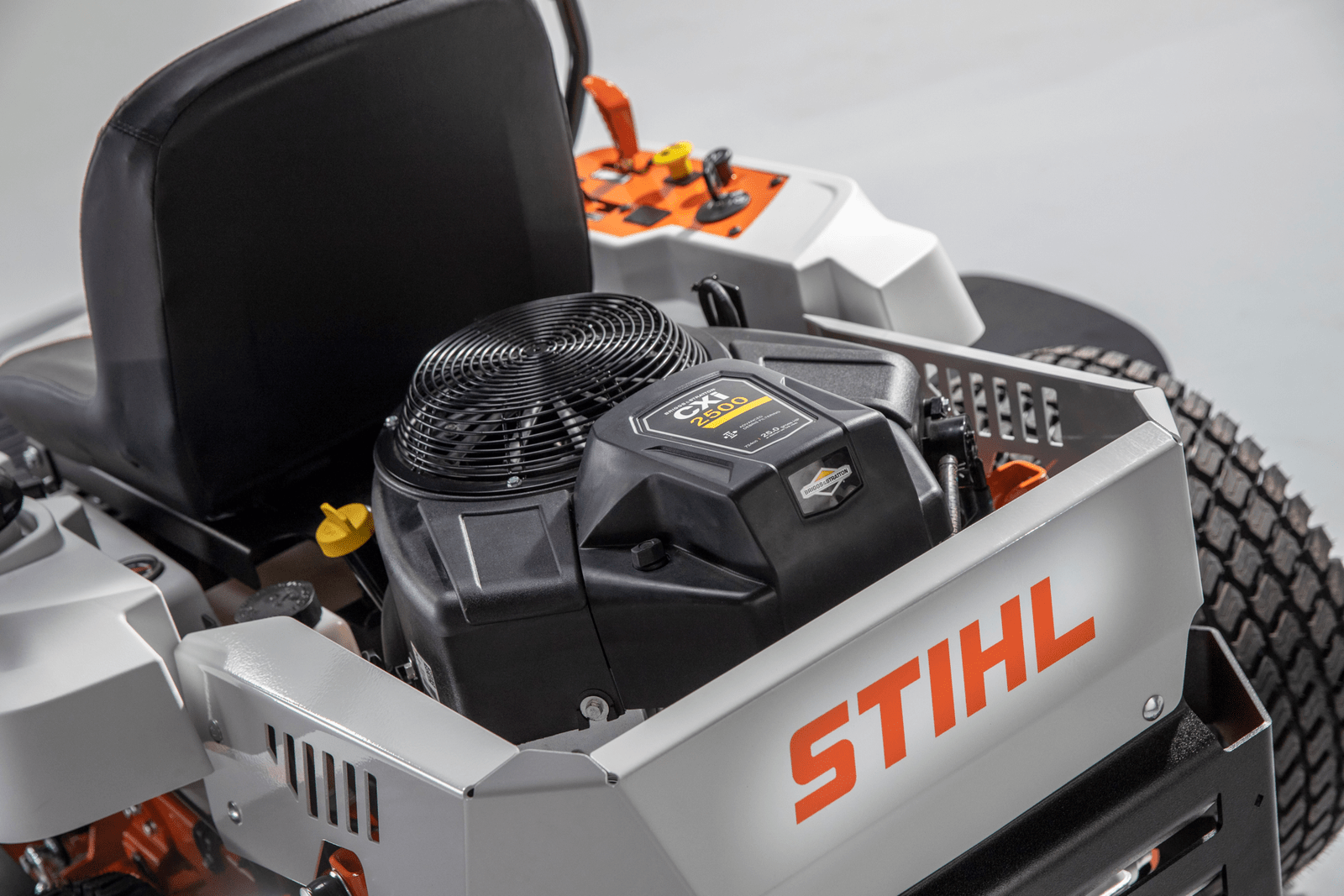 Stihl RZ 261 ZERO-TURN WB02-011-3610-US - Image 13